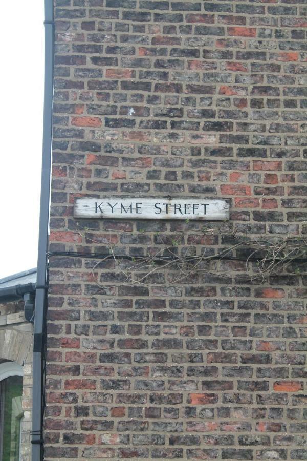 Kyme Street, Central York Luaran gambar